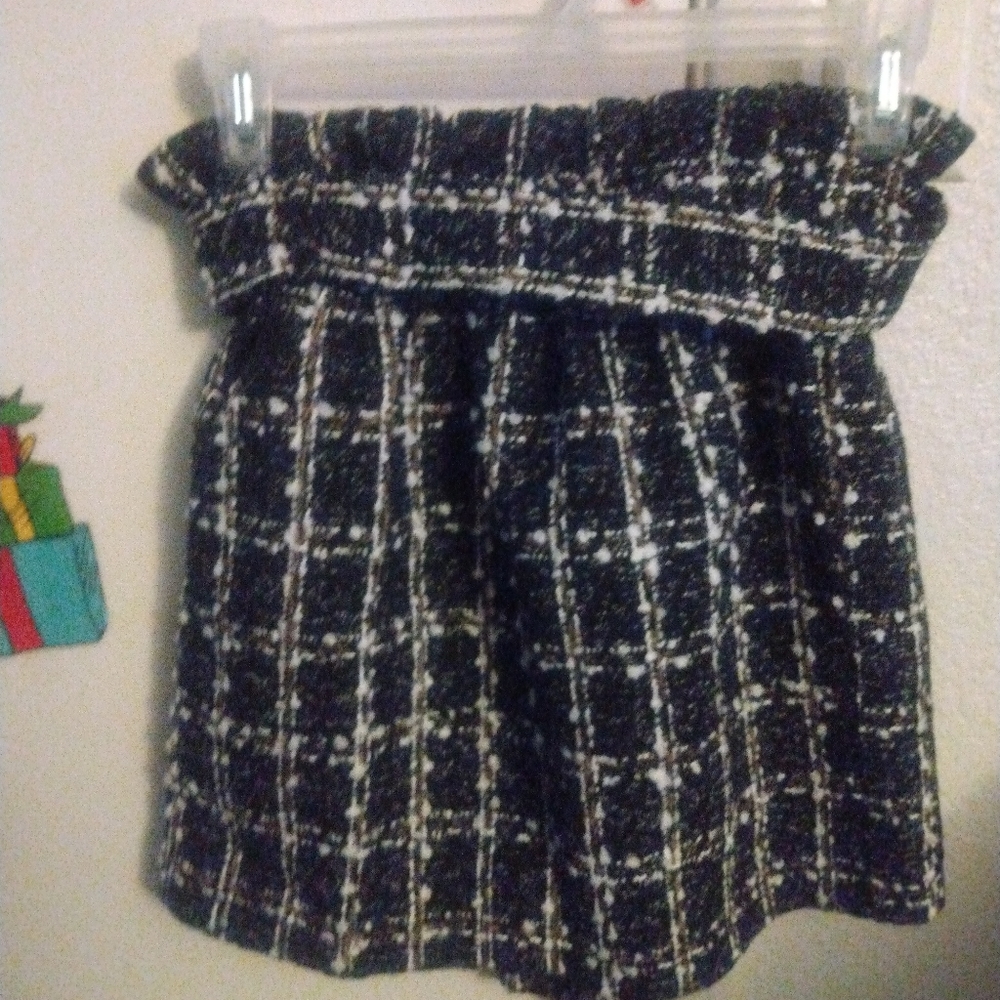skirt - Picture 3 of 3